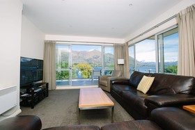 Lakeside Serviced Apartments