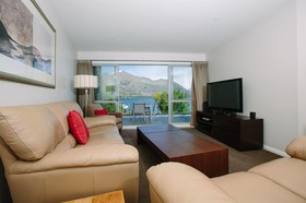 Lakeside Serviced Apartments