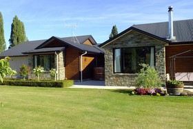 Wanaka Alpine Lodge