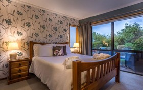 Wanaka Springs Lodge