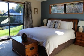 Wanaka Springs Lodge