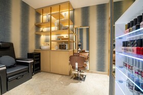 Maani Muscat Hotel & Suites