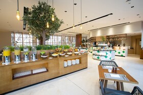 Maani Muscat Hotel & Suites