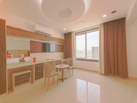 Diamond Star Hotel