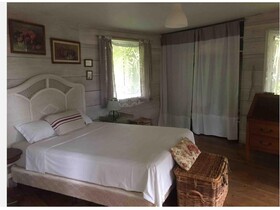 Los Secretos Guesthouse