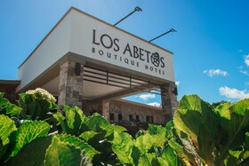 Los Abetos Boutique Hotel