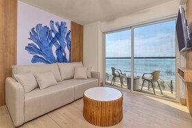 Playa Caracol Residences