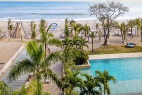 Playa Caracol Residences