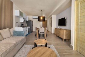 Playa Caracol Residences