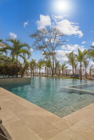 Playa Caracol Residences