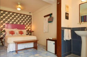 Casa Del Rayo Verde Hotelito Solidario