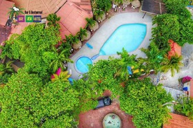 Bay View Hotel