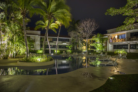 Coronado Luxury Club & Suites