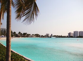 Playa Blanca Beach Resort