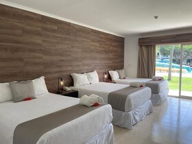 Playa Blanca Beach Resort
