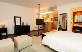 Playa Blanca Beach Resort