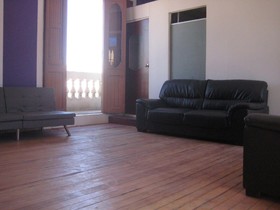 Mango Hostel B&B