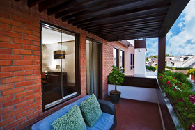 Mint Hotel
