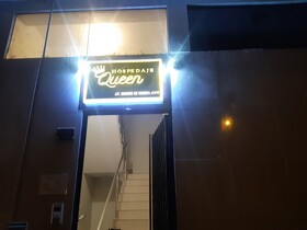 Hotel Queen