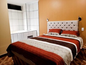 Hotel Queen