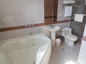 Joneya Hotel