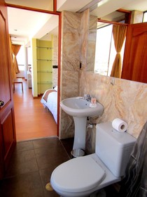 Hotel Ovalo Santa Monica