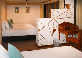 Hotel Selina Plaza de Armas