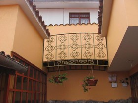 Kuska Guest House
