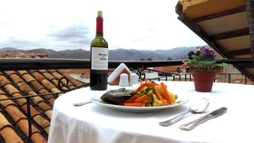 Los Apus & Mirador