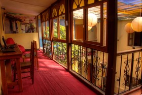 Catama Inn