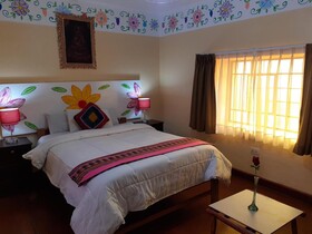 Reinbo Hostel B&B