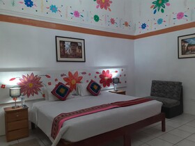 Reinbo Hostel B&B