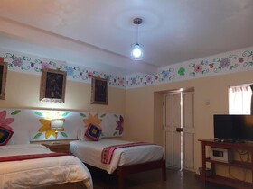 Reinbo Hostel B&B
