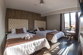 Ureta Hotel