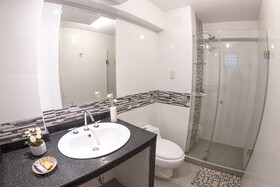 Ureta Hotel