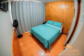 Los Esteros Hostal