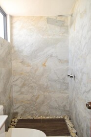 Los Esteros Hostal