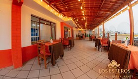 Los Esteros Hostal
