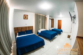 Los Esteros Hostal