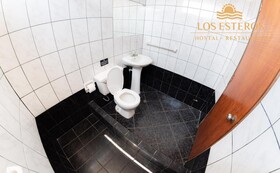 Los Esteros Hostal