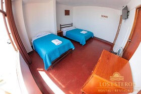 Los Esteros Hostal