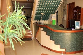 Grand Cesar's Hotel