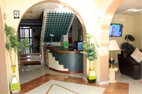Grand Cesar's Hotel