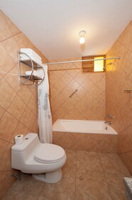 Selina Huaraz