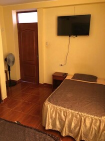 Hostal Huacachina Sunset