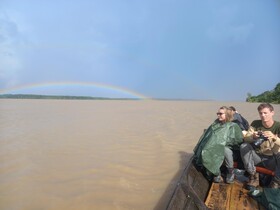 Ayaymama Eco Lodge & Expeditions