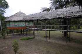 Ayaymama Eco Lodge & Expeditions