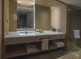 DoubleTree by Hilton Hotel Iquitos