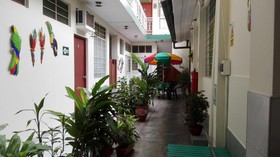 Hostal El Colibri