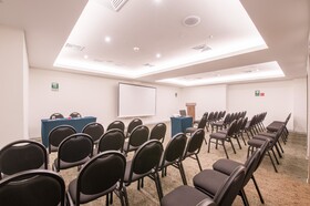 Best Western Plus Urban Larco Hotel